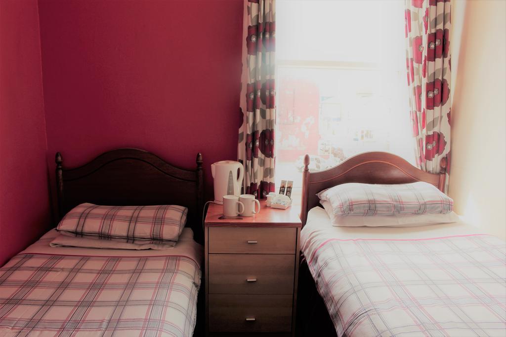 Foxhall Village Guest House Blackpool Exterior photo